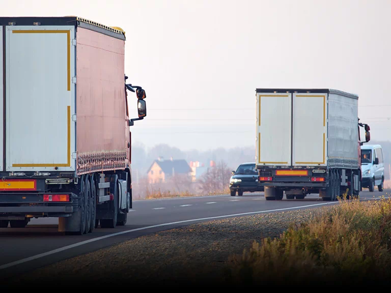 transportowanie towarów ciężarówkami